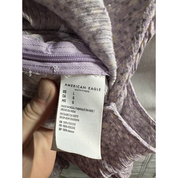 American Eagle Romper Sz XL Cottage Core Lavender W/ Daisies Long Sleeves Travel - Picture 9 of 9